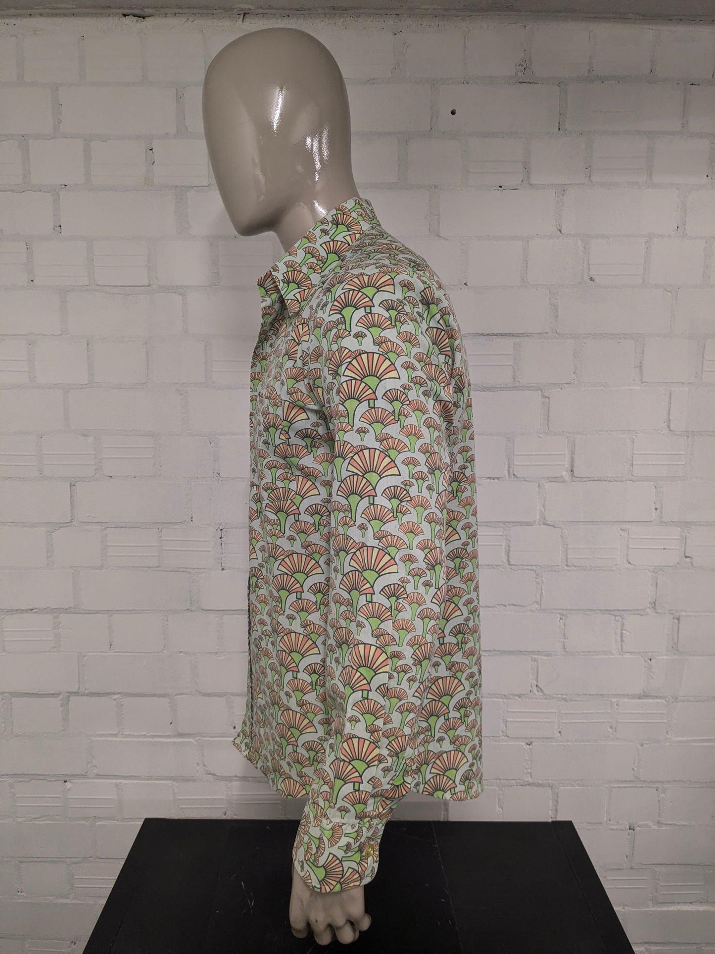 Limited by Chenaski overhemd met puntkraag. Geel Groen Oranje print. Maat L.