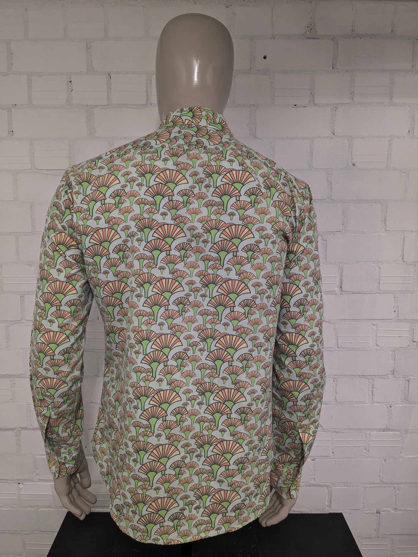 Limited by Chenaski overhemd met puntkraag. Geel Groen Oranje print. Maat L.