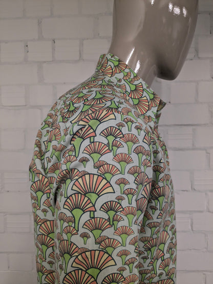 Limited by Chenaski overhemd met puntkraag. Geel Groen Oranje print. Maat L.