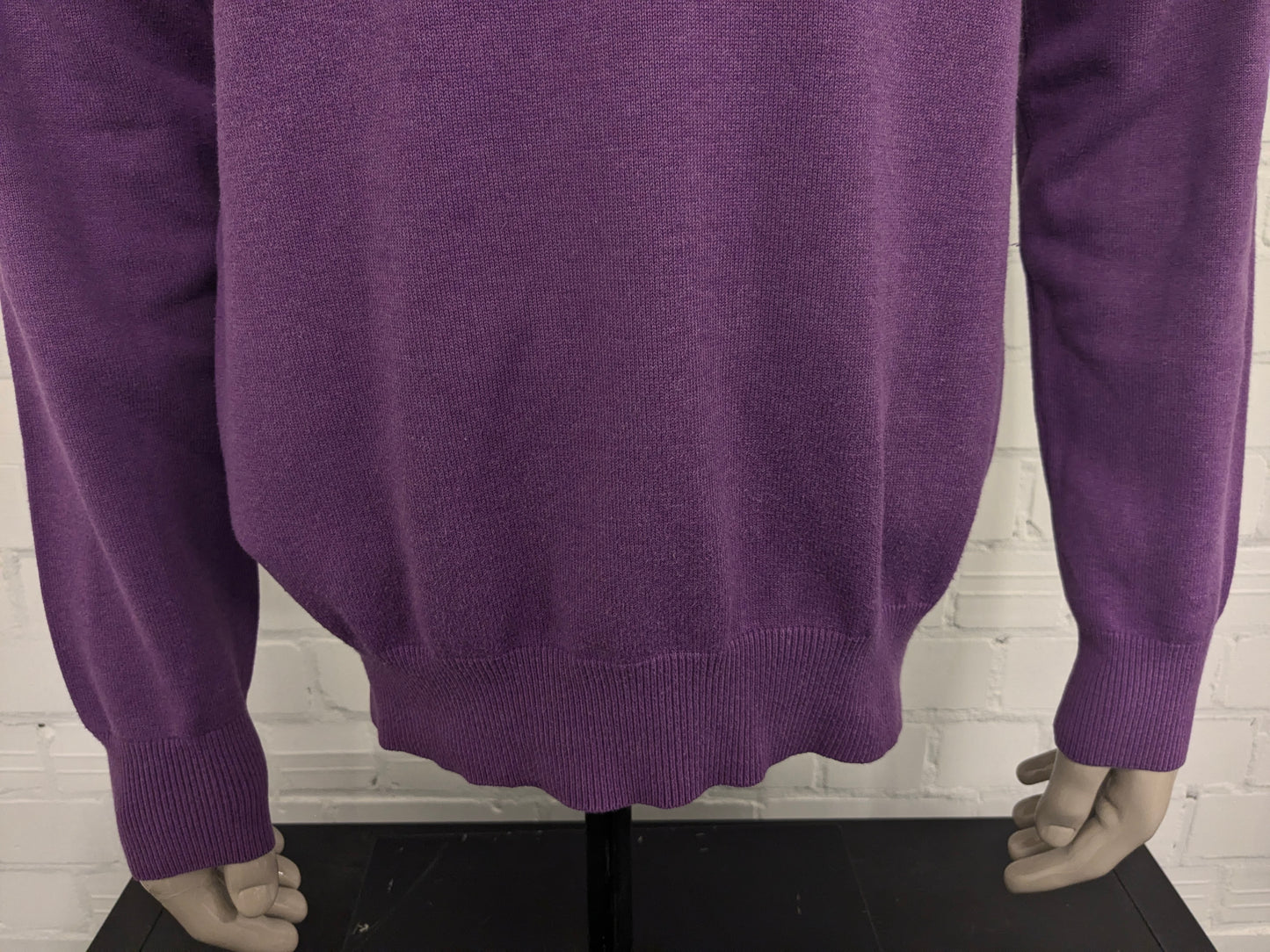 McGregor casual trui met V-Hals. Paars gemêleerd. Maat L.