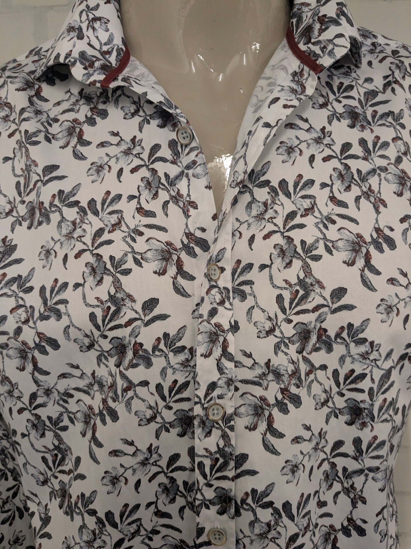 Giolucci overhemd. Grijs Bruin Witte Bloemen print. Maat XL. Slim Fit.