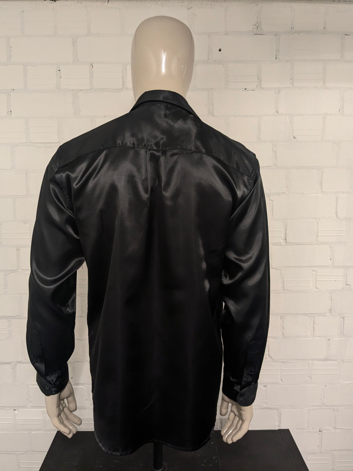Vintage Basic Line overhemd. Zwart Glanzend. Maat L.