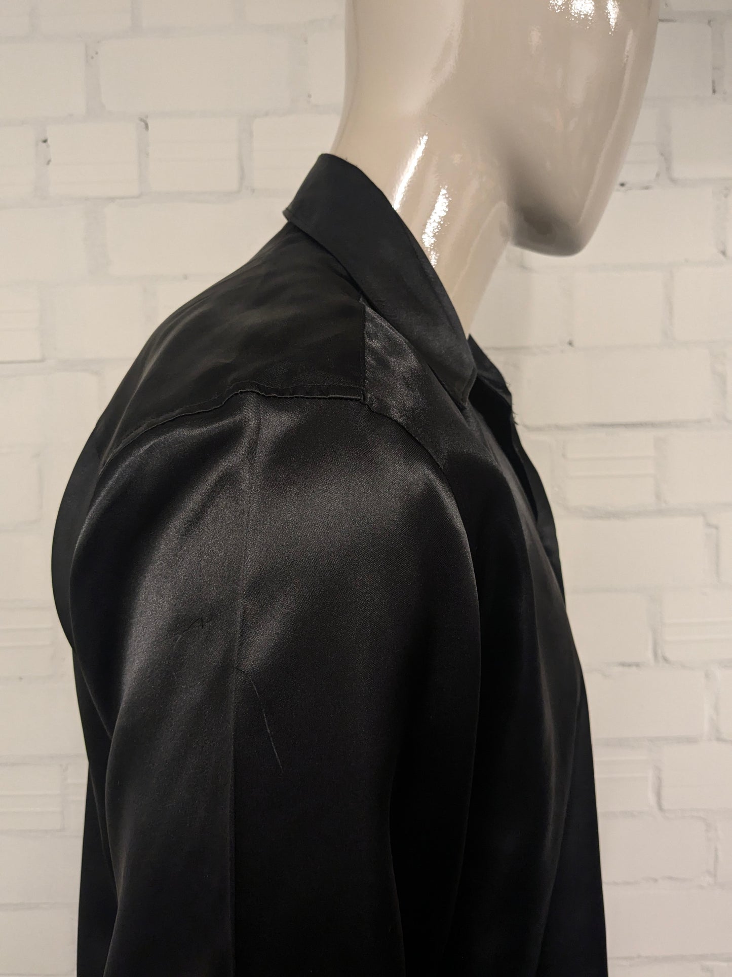 Vintage Basic Line overhemd. Zwart Glanzend. Maat L.