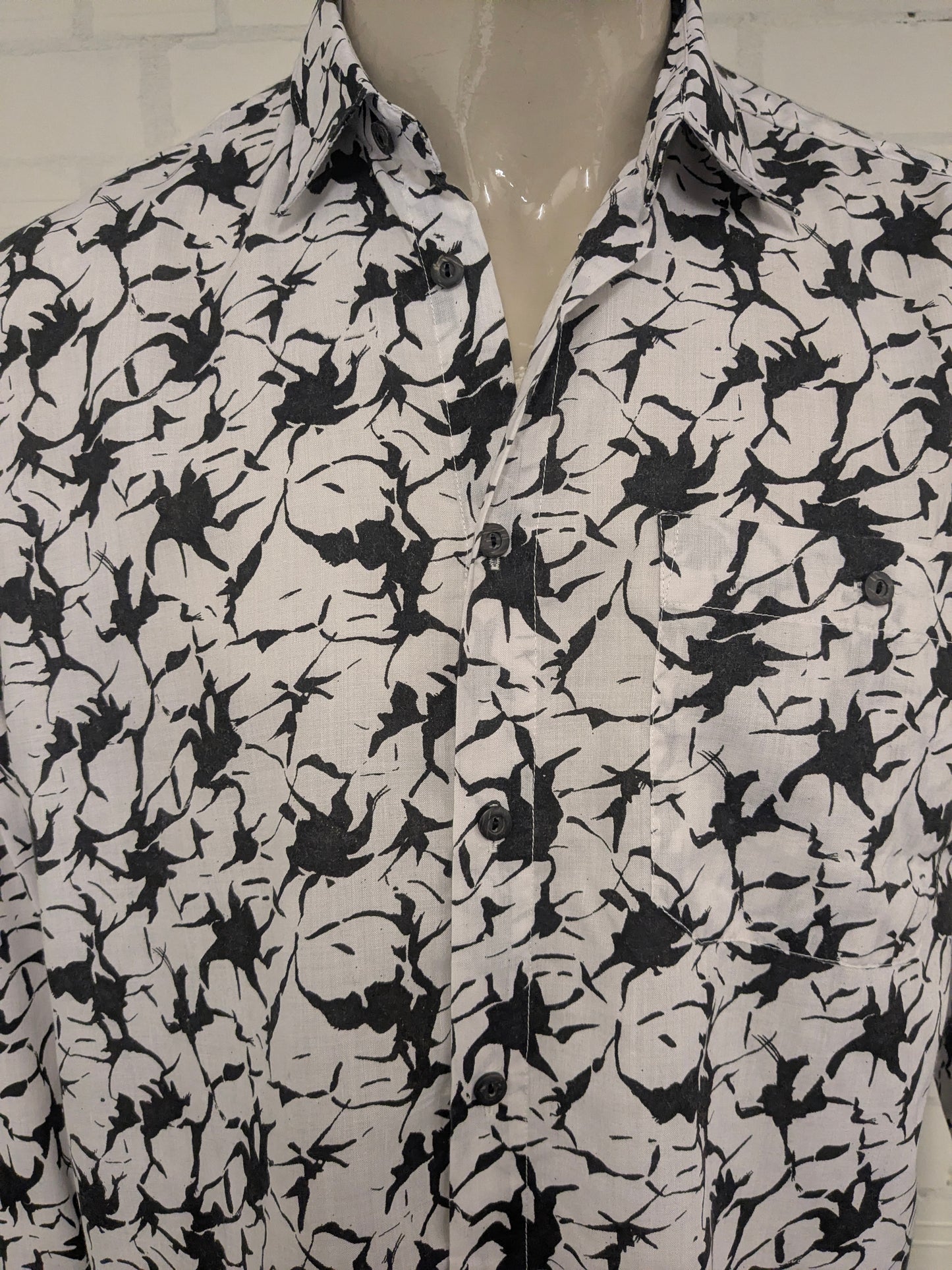 Vintage Southwest overhemd. zwart Witte print. Maat XL.