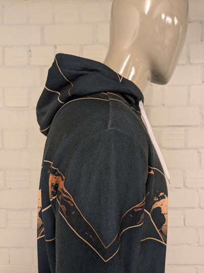 Mr Gugu & Miss Go hoodie. Green Gold colored print. Size XL.