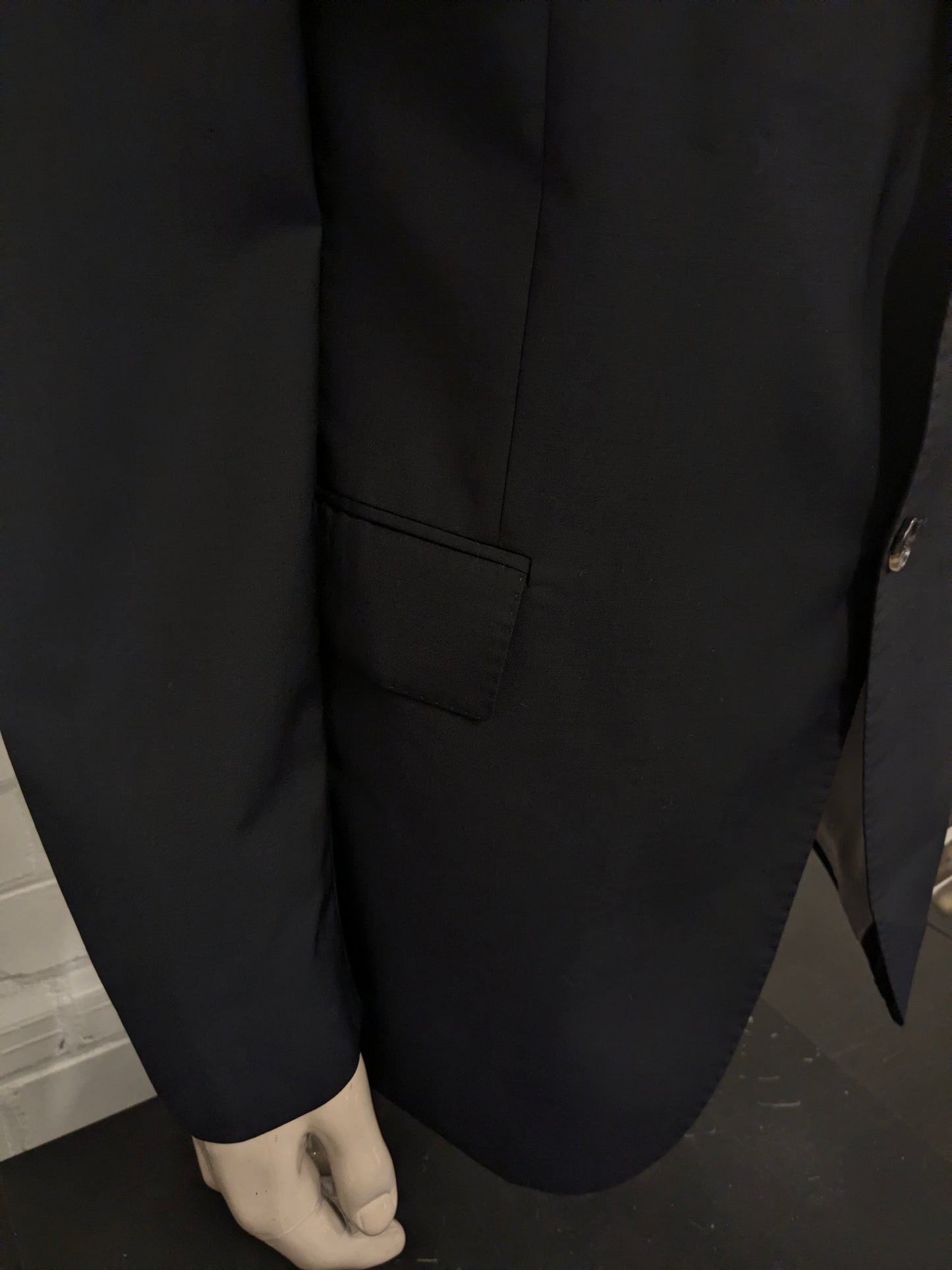 Tommy Hilfiger tailored colbert. Zwart gekleurd. Maat 54 / L.