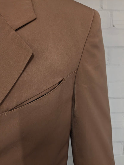 Fantástica chaqueta Vintage Yankees. Color camello claro brillante. Talla 50/M.