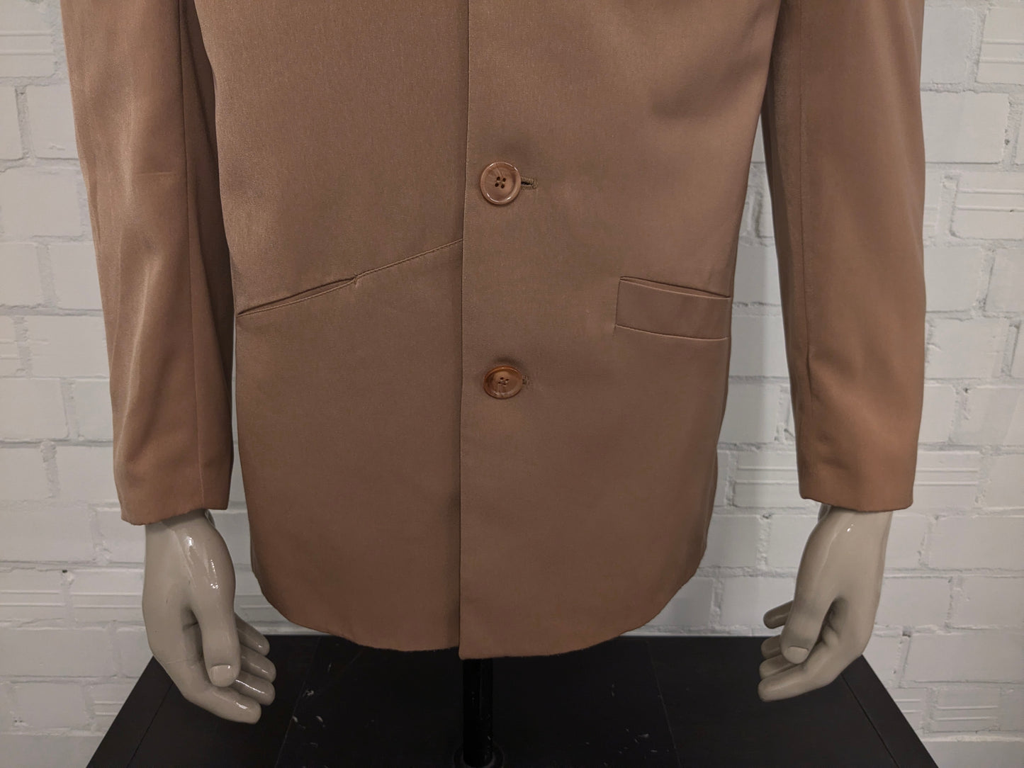 Fantástica chaqueta Vintage Yankees. Color camello claro brillante. Talla 50/M.