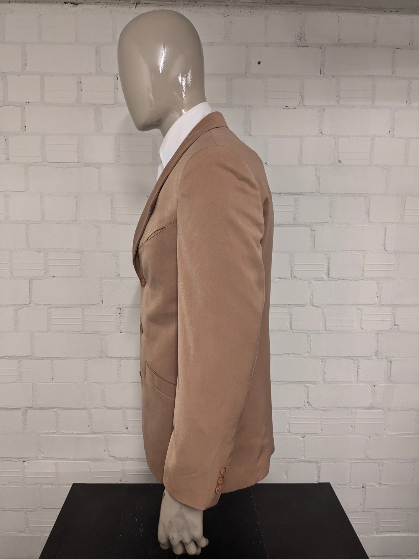 Fantástica chaqueta Vintage Yankees. Color camello claro brillante. Talla 50/M.