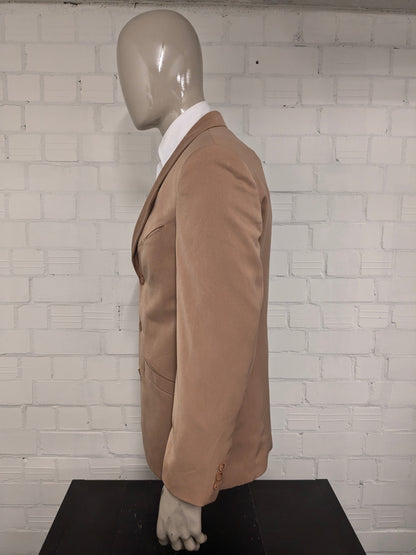 Fantástica chaqueta Vintage Yankees. Color camello claro brillante. Talla 50/M.