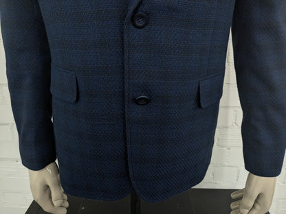 Bartlett colbert. Blauw Zwart motief. Maat 52 / L.