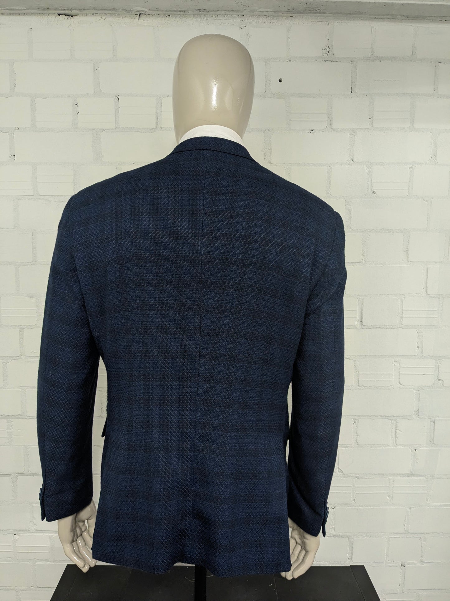 Bartlett colbert. Blauw Zwart motief. Maat 52 / L.