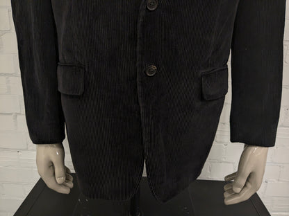 Chaps Ralph Lauren ribcolbert. Dikkere rib. Zwart gekleurd. Maat 56 / XL.