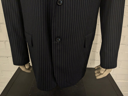 Authentic colbert. Donker Blauw Witte Krijtstreep. Lang model! Maat 60 / XXL / 2XL.