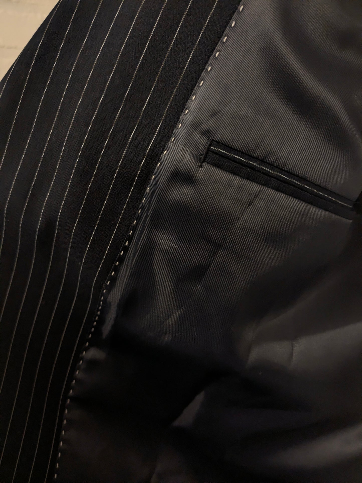 Authentic colbert. Donker Blauw Witte Krijtstreep. Lang model! Maat 60 / XXL / 2XL.