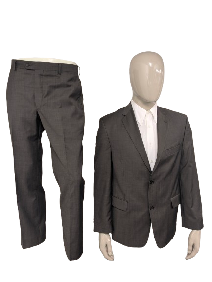 Merkloos Wollen kostuum. Bruin motief. Maat 26 (52 / L).