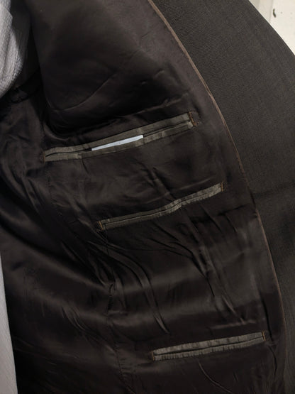 Merkloos Wollen kostuum. Bruin motief. Maat 26 (52 / L).