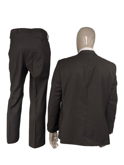 Merkloos Wollen kostuum. Bruin motief. Maat 26 (52 / L).