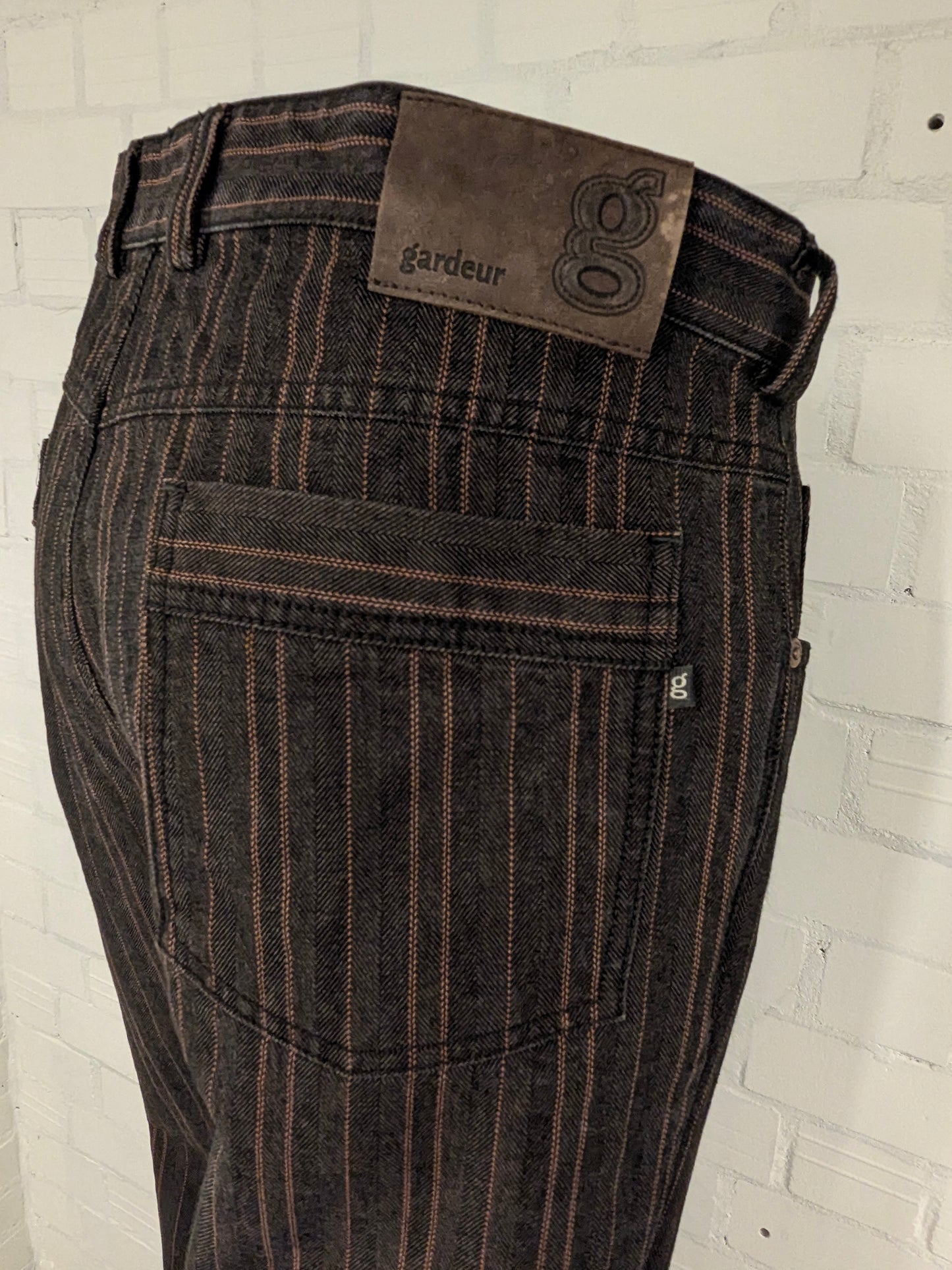 Gardeur broek / pantalon. Bruin Oranje gestreept motief. Maat 52 / L.