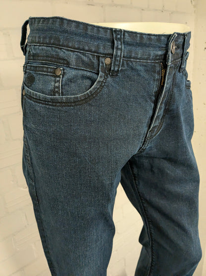 s.Oliver jeans. Donker Blauw gekleurd. Maat W30 - L34. type Scube Regular. stretch.