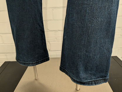 s.Oliver jeans. Donker Blauw gekleurd. Maat W30 - L34. type Scube Regular. stretch.