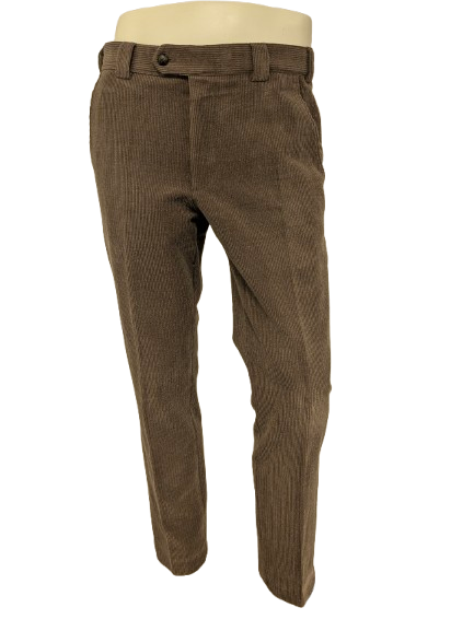 Meyer ribbroek. Dikke rib. Bruin gekleurd. Maat 50 / M. Modern Comfort.