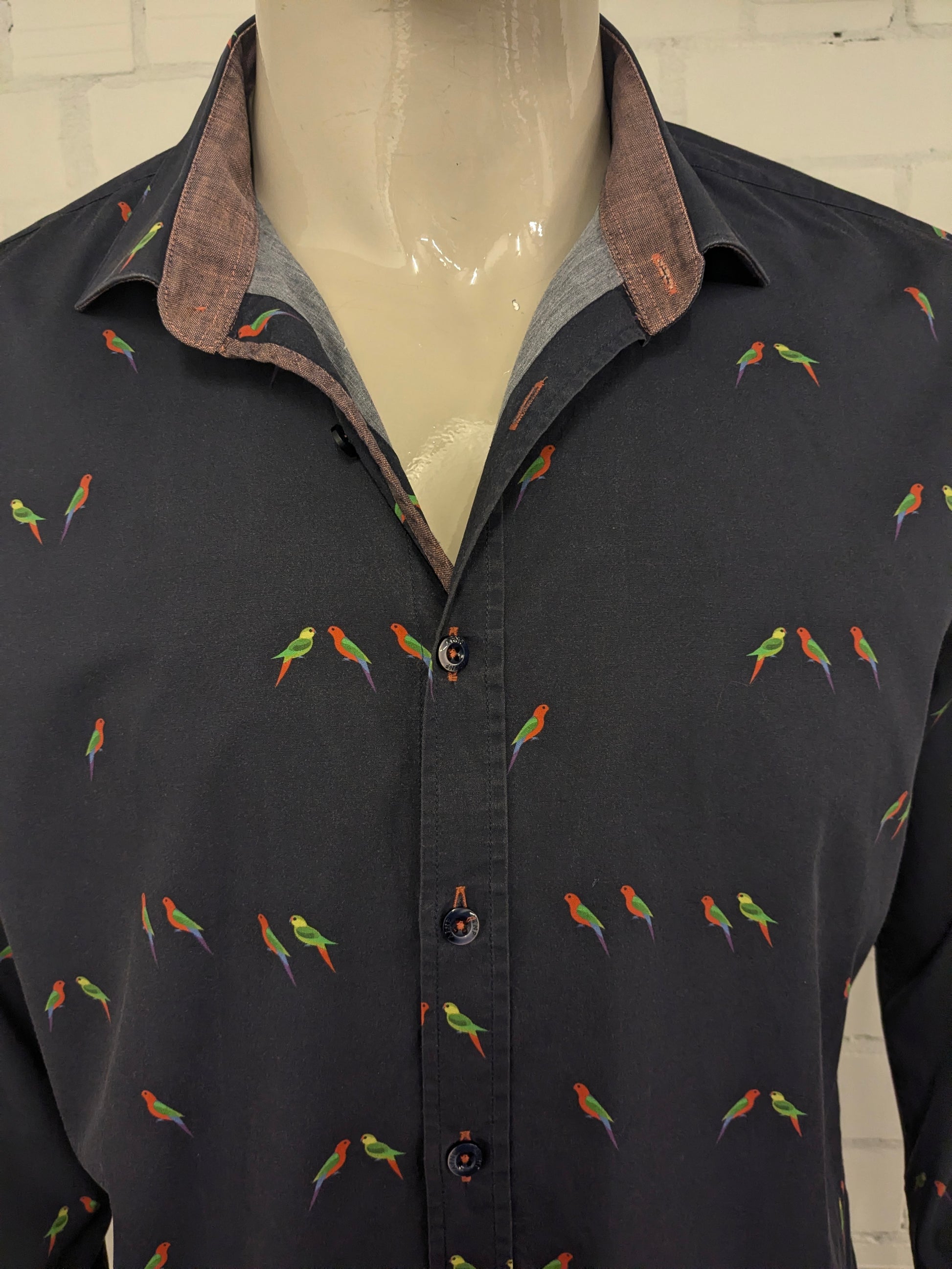 a fish named fred polo sale A Fish named Fred shirt. Dark Blue with bird print. Size 2XL / XXL