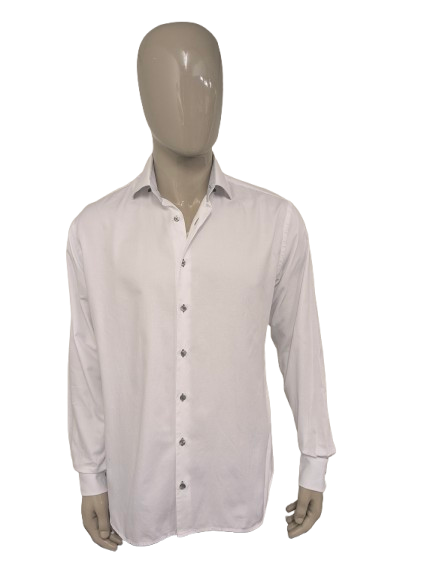 La Chemiserie Traditionelle 1850 overhemd. Wit gekleurd. Maat XL. type manchetknoop.