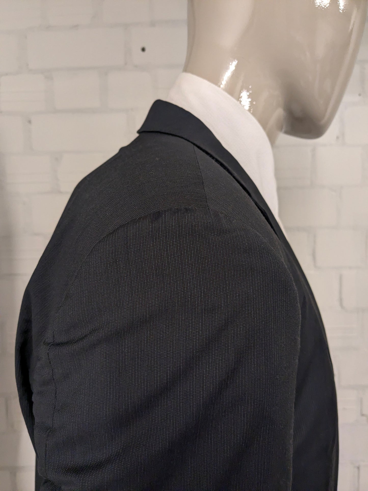 Tommy Hilfiger Tailored kostuum. Grijs Blauw gestreept motief. Maat 52 / L.  super 100's.