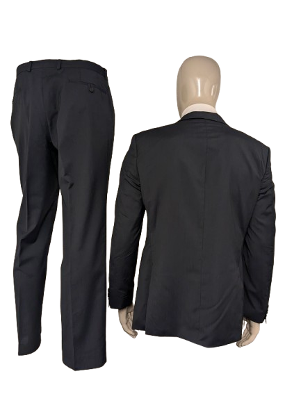 Tommy Hilfiger Tailored kostuum. Grijs Blauw gestreept motief. Maat 52 / L.  super 100's.