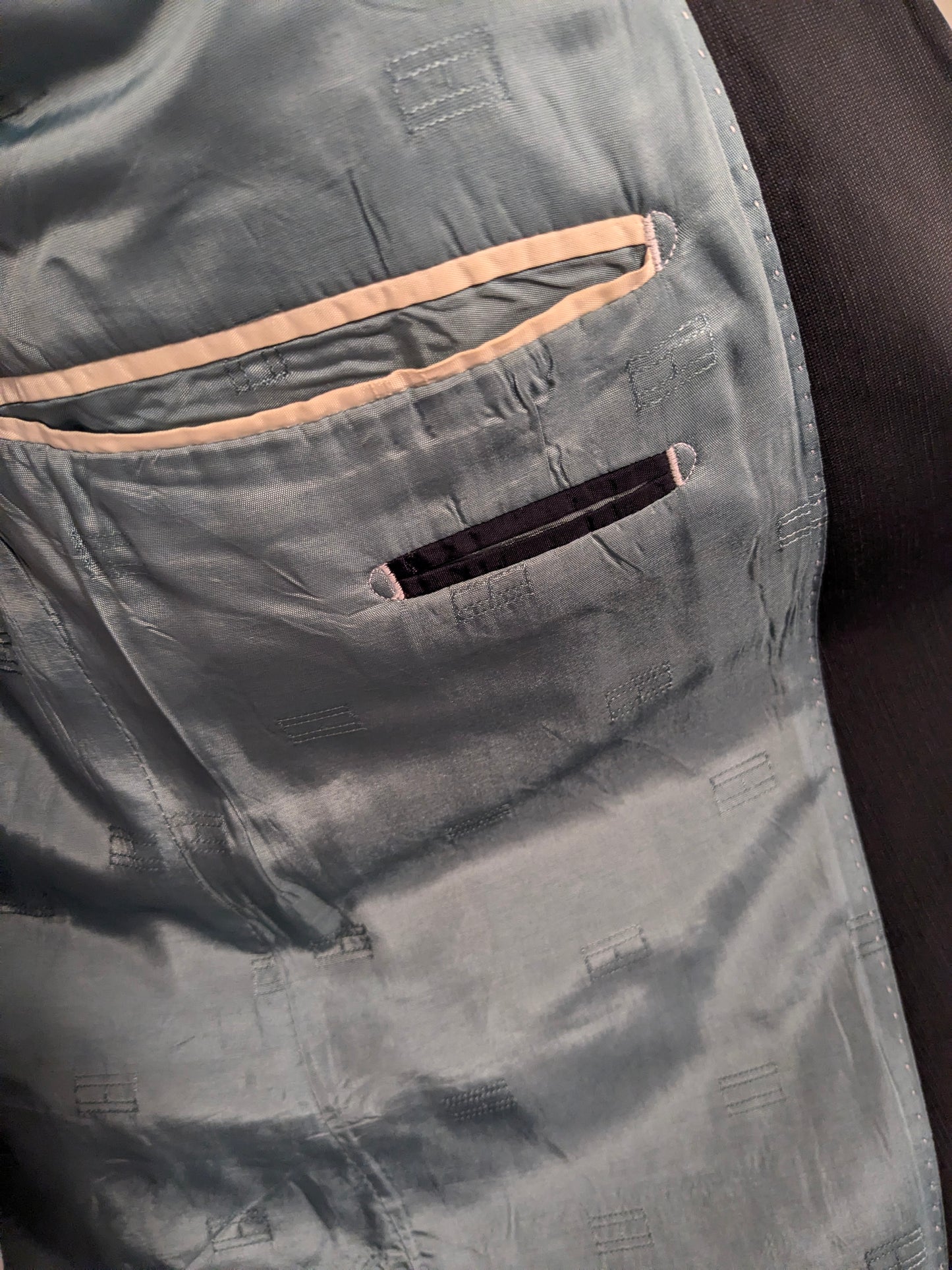 Tommy Hilfiger Tailored kostuum. Grijs Blauw gestreept motief. Maat 52 / L.  super 100's.