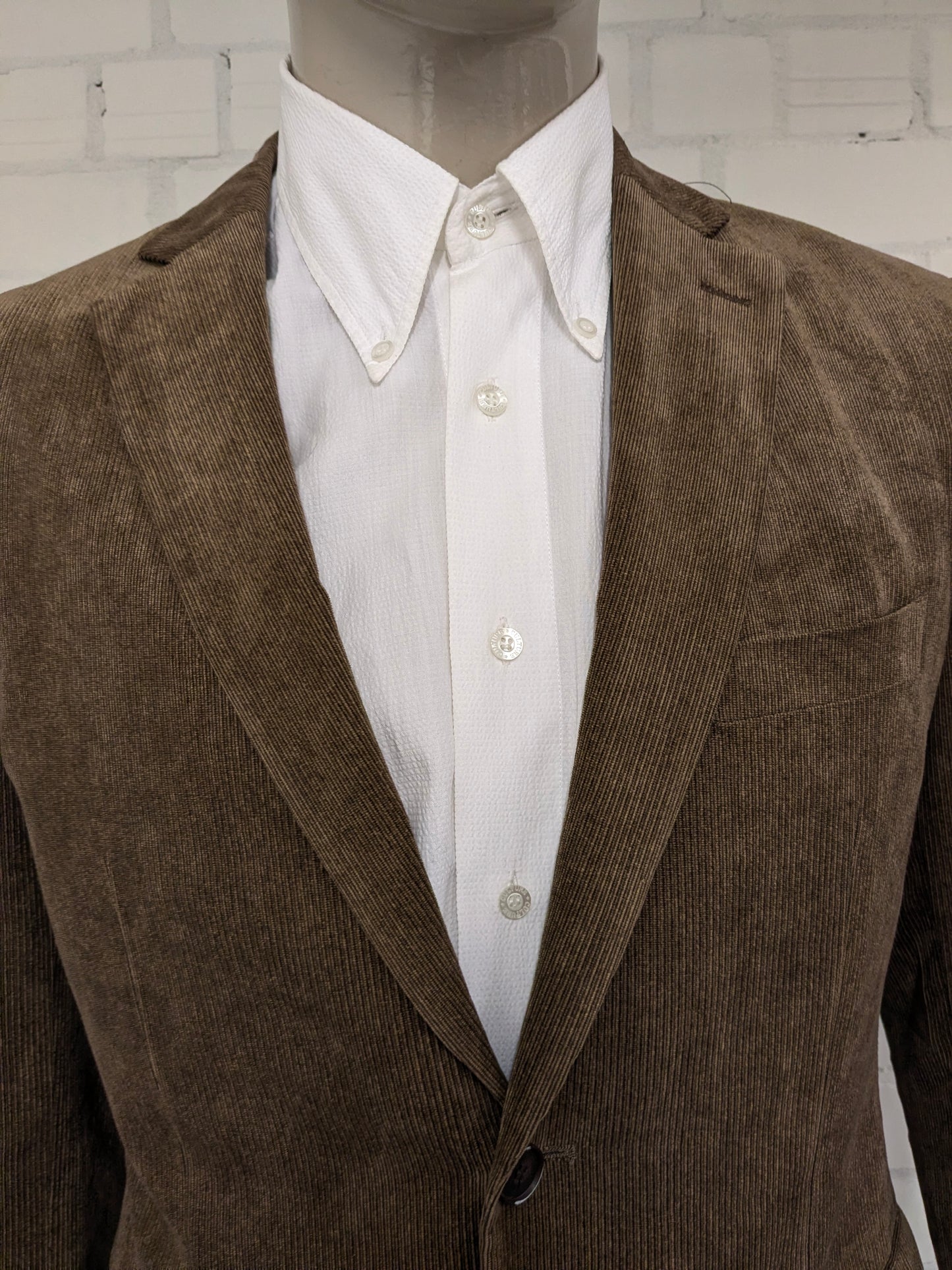 Difirenze rib colbert. fijne rib. Bruin gekleurd. Maat 50 / M.