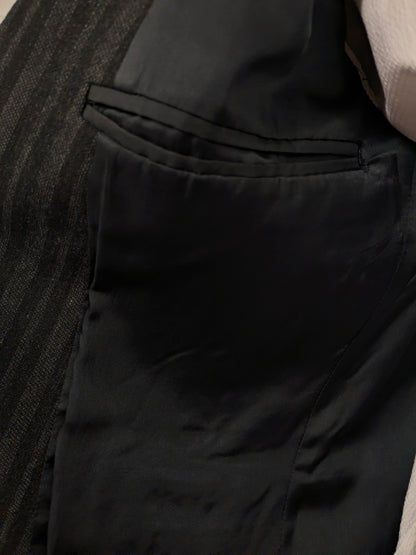 Calabria colbert. Zwart Grijs gestreept. Maat 26 (52 / L).