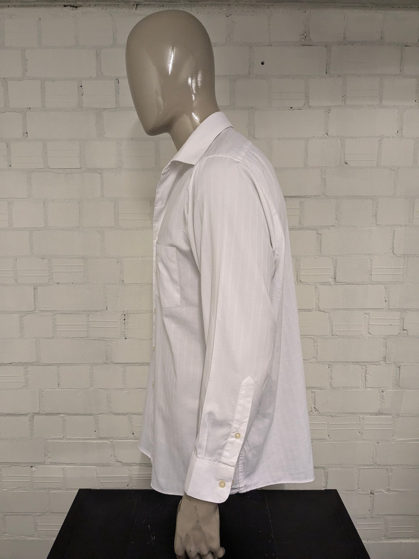 Vintage Arrow overhemd. Wit gekleurd. Maat XL. Classic fit.