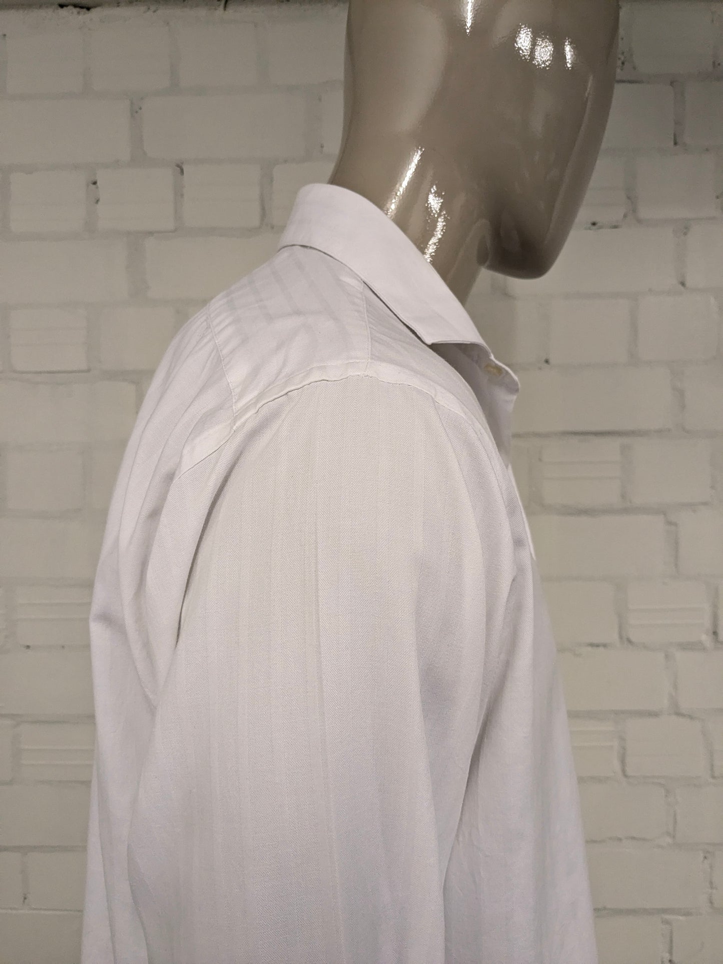 Vintage Arrow overhemd. Wit gekleurd. Maat XL. Classic fit.