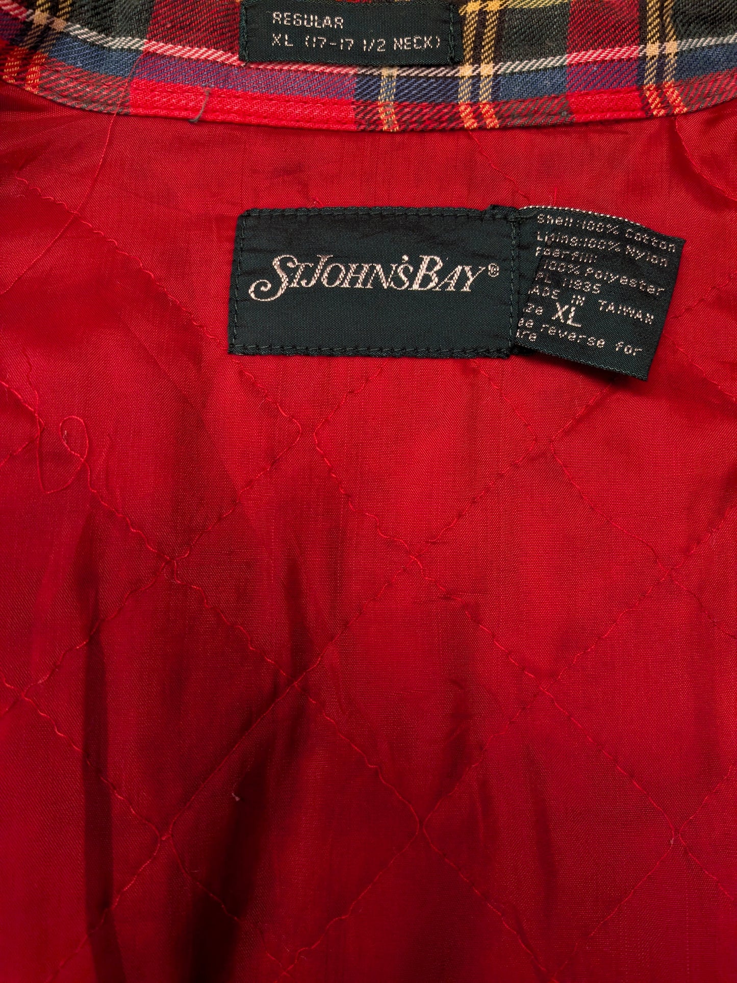 St. John's Bay Flanellen overhemd jack. Licht gevoerd. Rood Geel Groen Blauw geruit. Maat XL / 2XL-XXL.