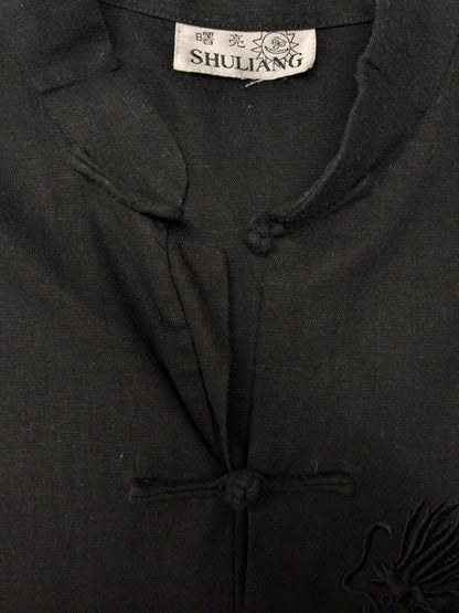 Shuliang Chinees traditioneel Kung Fu overhemd. Zwart met geborduurde draak. Maat L.