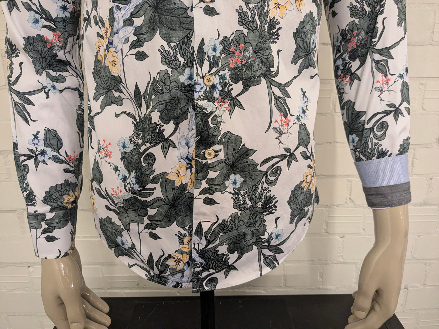 WAM Classic overhemd. Groen Geel Rode bloemen print. Maat M. tailored fit.