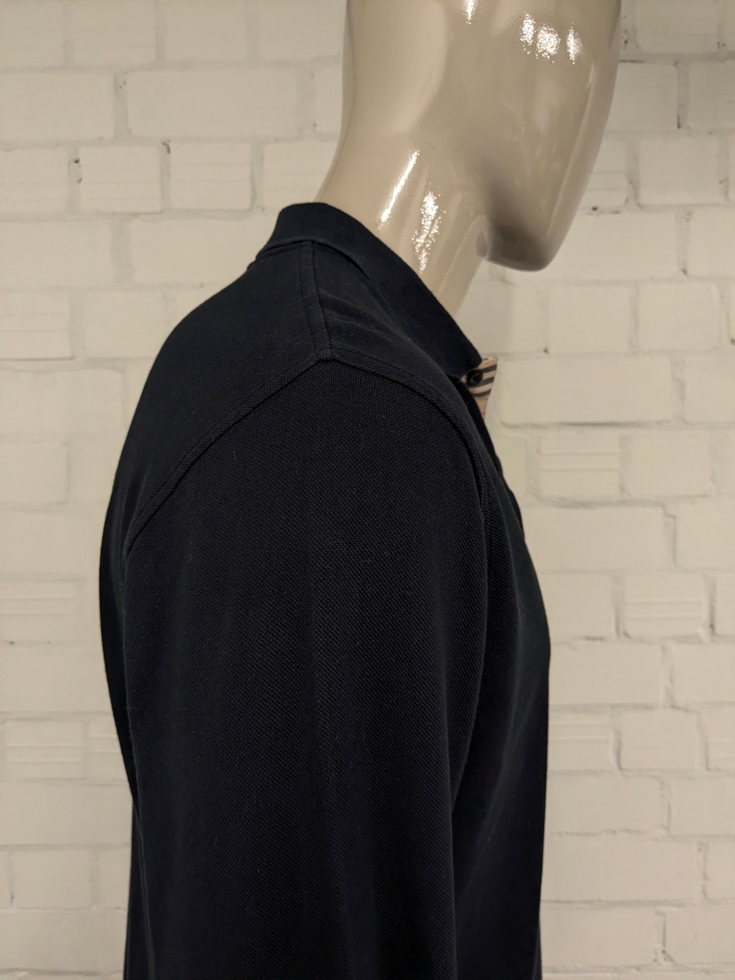 Burberry polo trui. Donker Blauw gekleurd. Maat XL. slim fit.