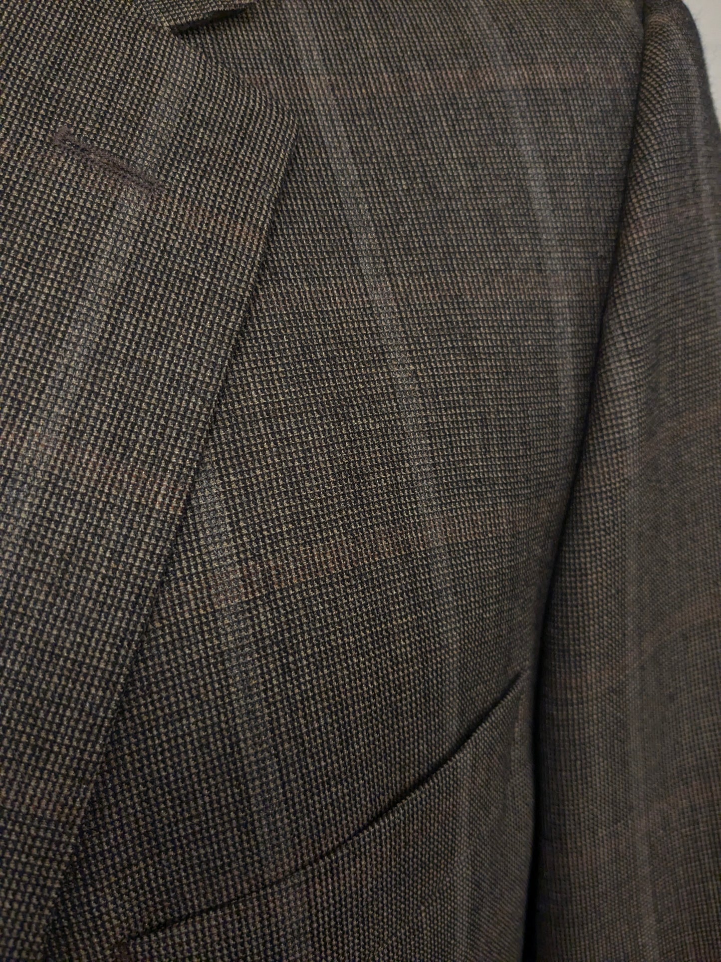 Burberry Wollen /Zijden colbert. Bruin Grijs motief. Maat 56 / XL. 85% Wol & 15% Zijde.