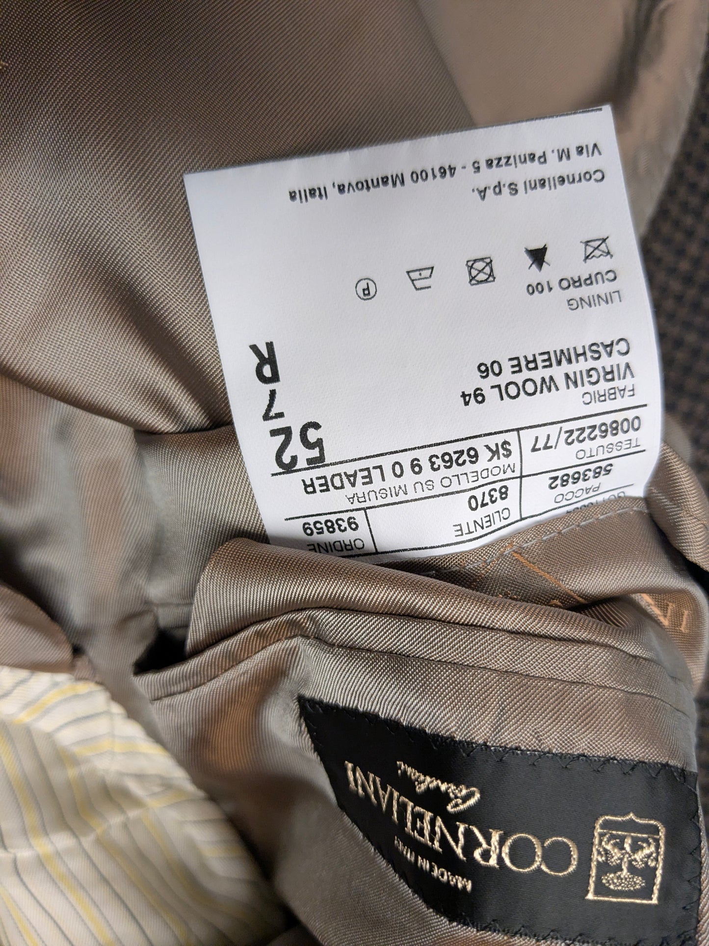 Corneliani Cashmere / Wollen colbert. Bruin motief. Maat 52 / L.