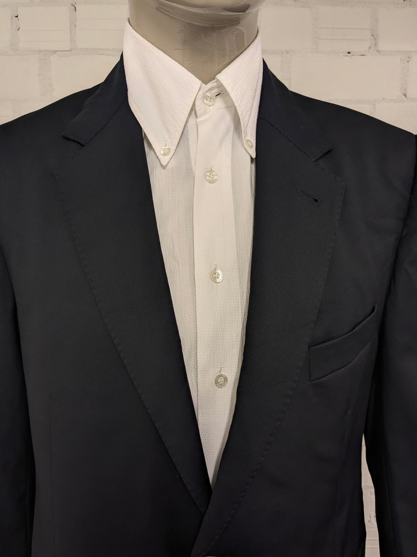 Vintage Burberry Wollen colbert. Donker Blauw met goudkleurige mooie knopen. Maat 27 (54/L).