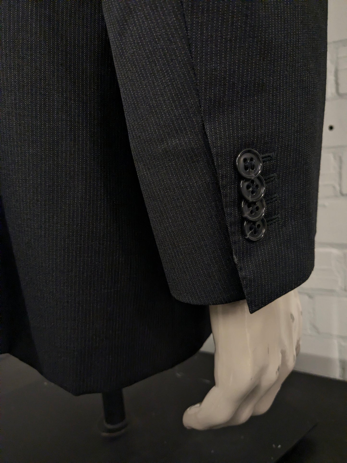 Suit Supply Wollen colbert. Grijs gestreept. Super 110's. Maat 28 (56 / XL).