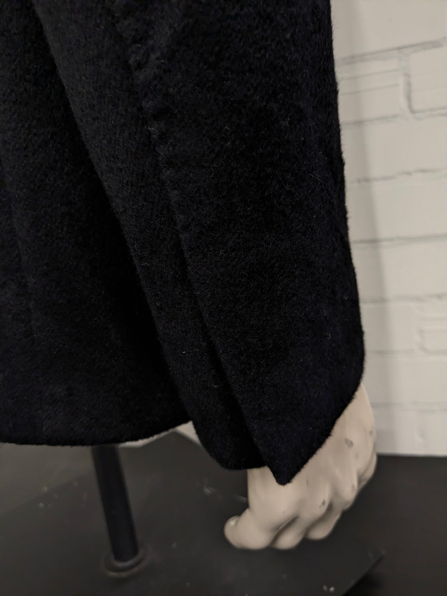 Hans Ubbink Velvet/ Fluweel look colbert. Zwart gekleurd. Maat 50 / M.