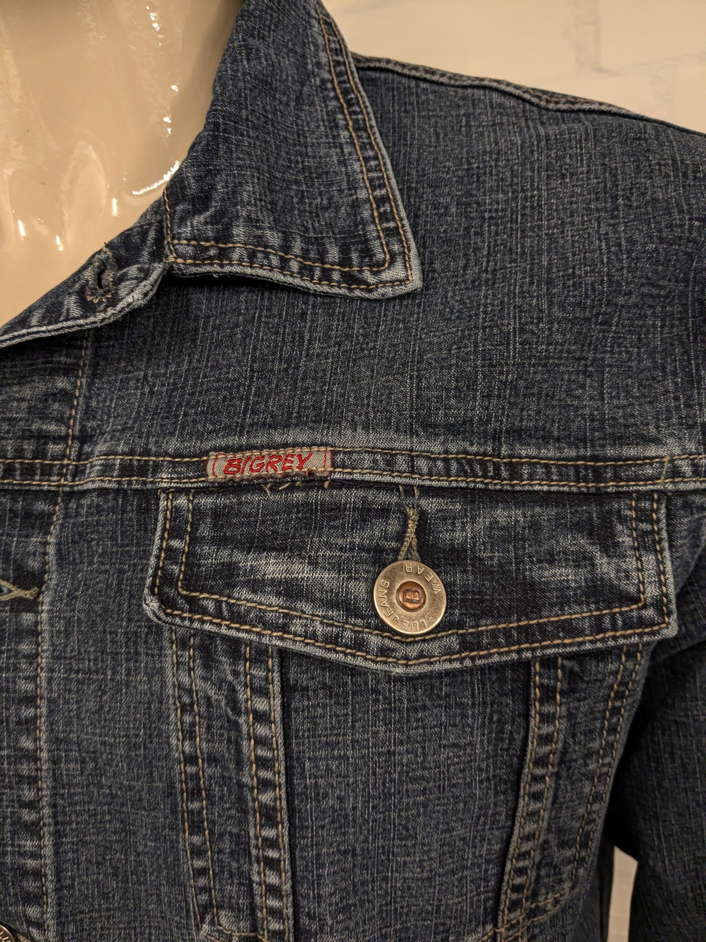 Vintage Birgrey Jeans - Jeansjacke. Dunkelblau gefärbt. Größe L.
