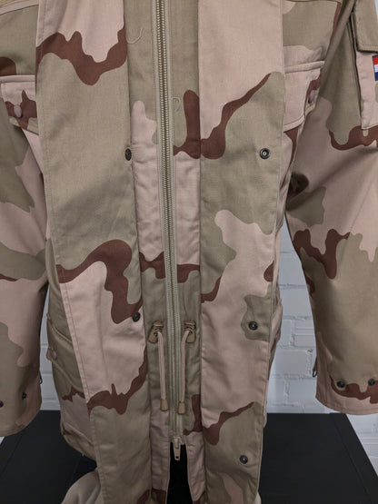 Leger / Army '98 jas / jack. Bruin Groene camouflage print. Maat L. zomer variant. geen voering.