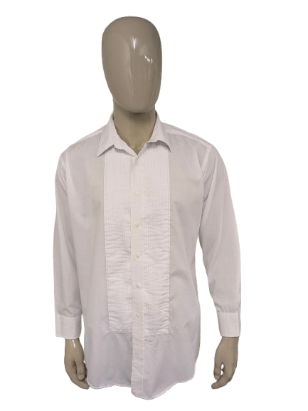 Kyle Thomas smoking overhemd met geplooide voorkant. Wit gekleurd. Maat 2XL / XXL. easy fit.