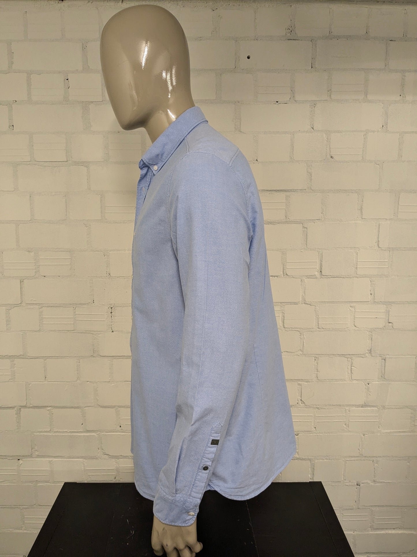 Blue Ridge overhemd. Licht Blauw gemêleerd. Maat XL.