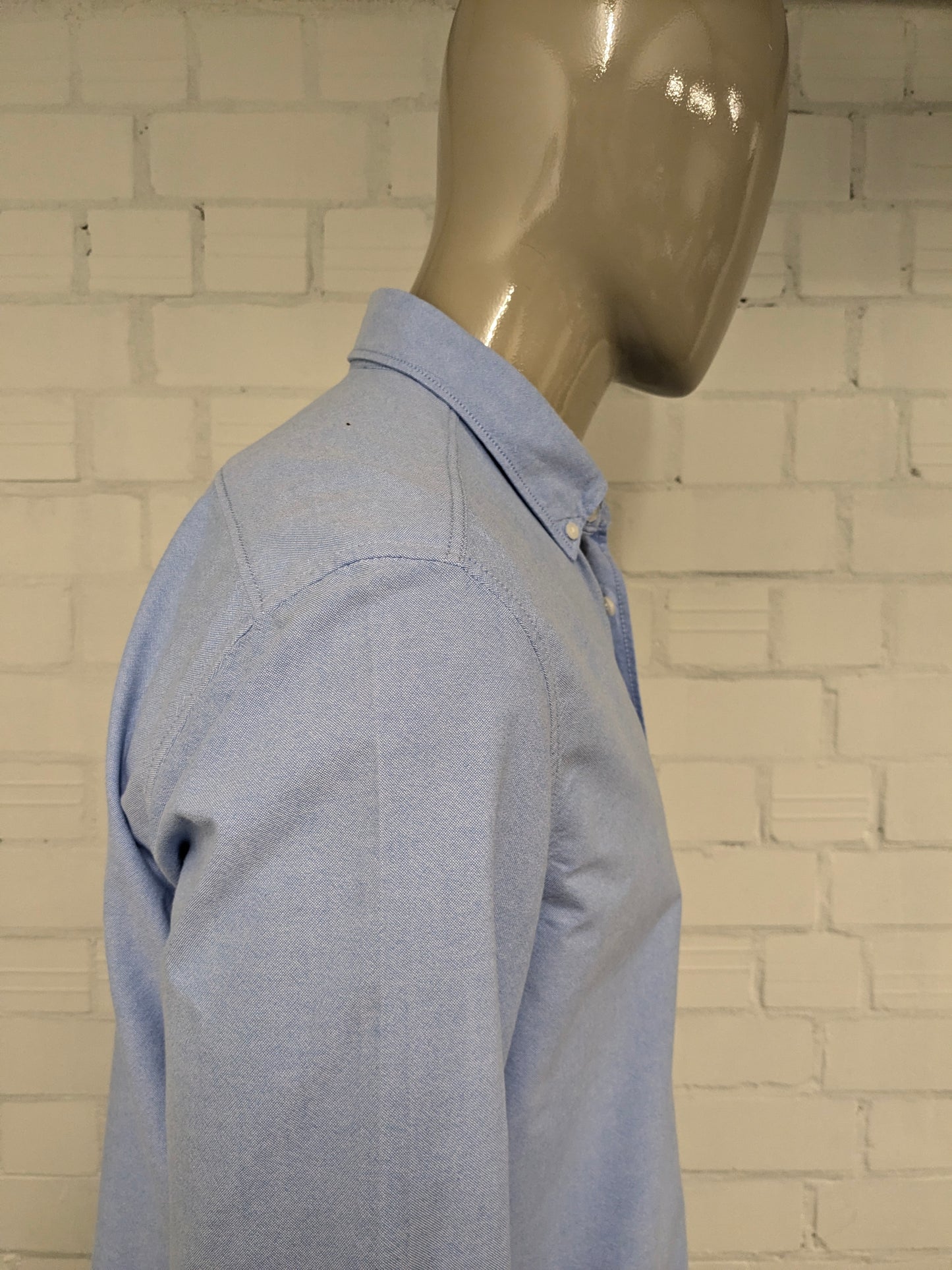 Blue Ridge overhemd. Licht Blauw gemêleerd. Maat XL.