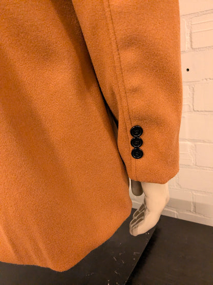 Flex Supply half lange mantel. Bruin gekleurd. Maat S.